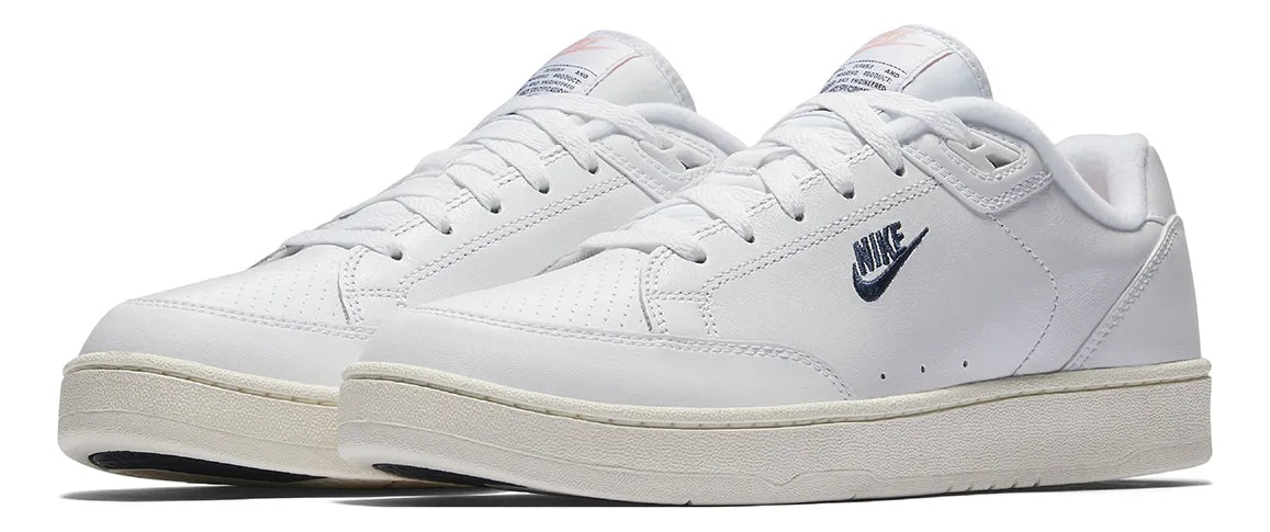 NIKE GRANDSTAND II