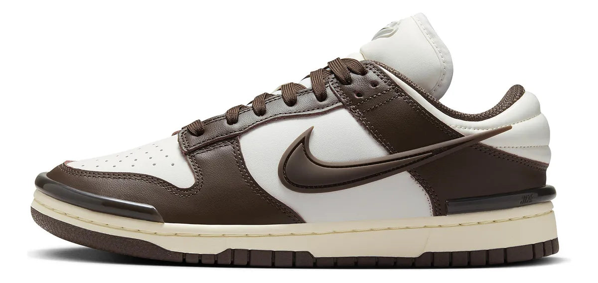 NIKE DUNK LOW TWIST