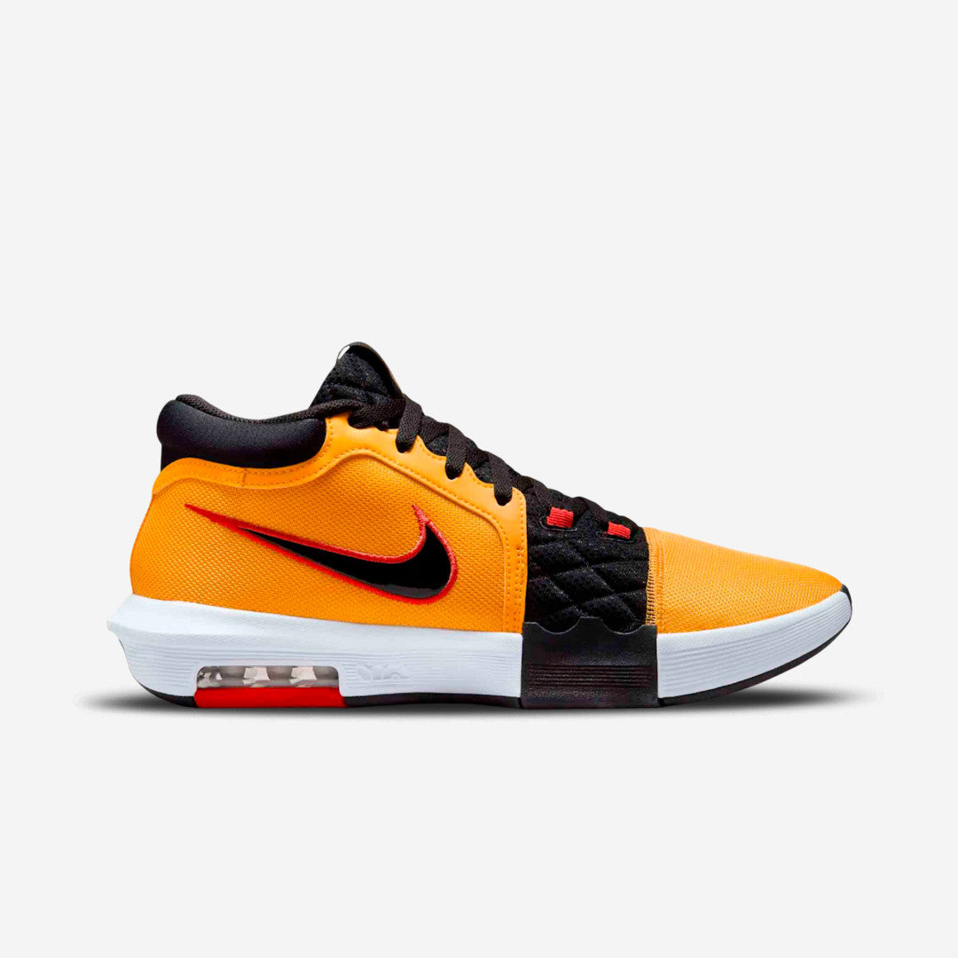 NIKE LEBRON WITNESS