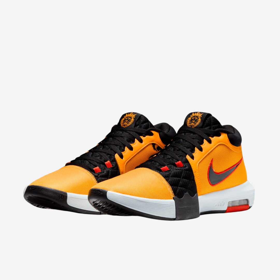 NIKE LEBRON WITNESS